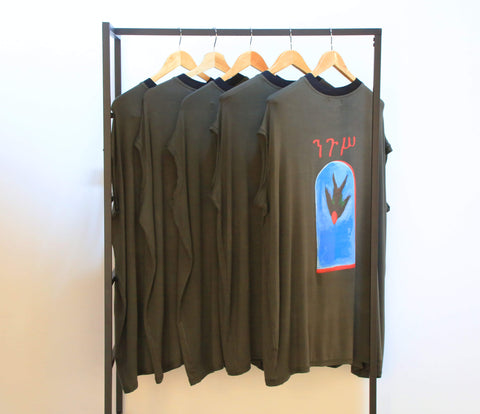 AyYa, Forever T-shirt
