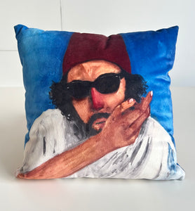 Dr. O, Anuar Khalifi Pillow